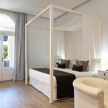 1881 Balneario Vichy Catalan Hotel 3*